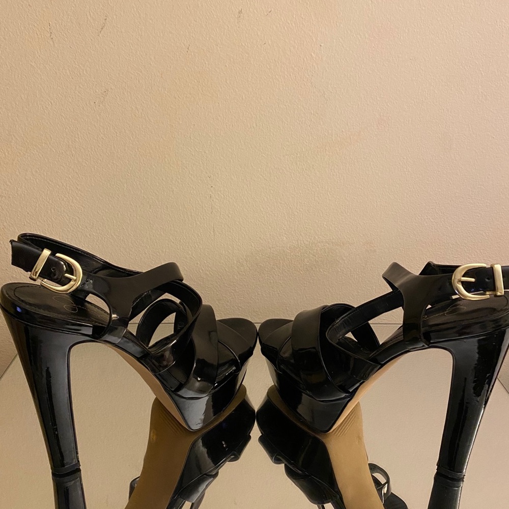 Black Jessica Simpson Platform Heel
